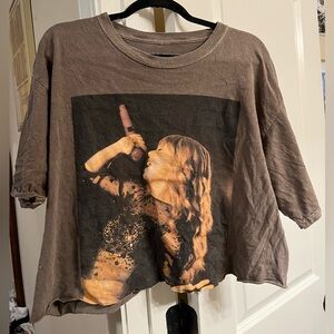 Taylor Swift Merch: Cropped TS Red Taylor’s Version merch tee